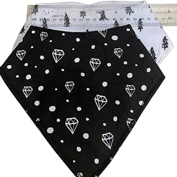 KaWaii Stylish Triangle Bandana Bib Scarfs for feeding teething drooling 4-Pack - Picture 6 of 9